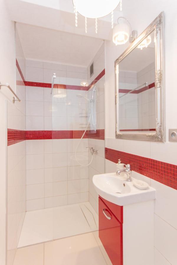 Sloneczne Apartamenty 斯维诺乌伊希切 外观 照片