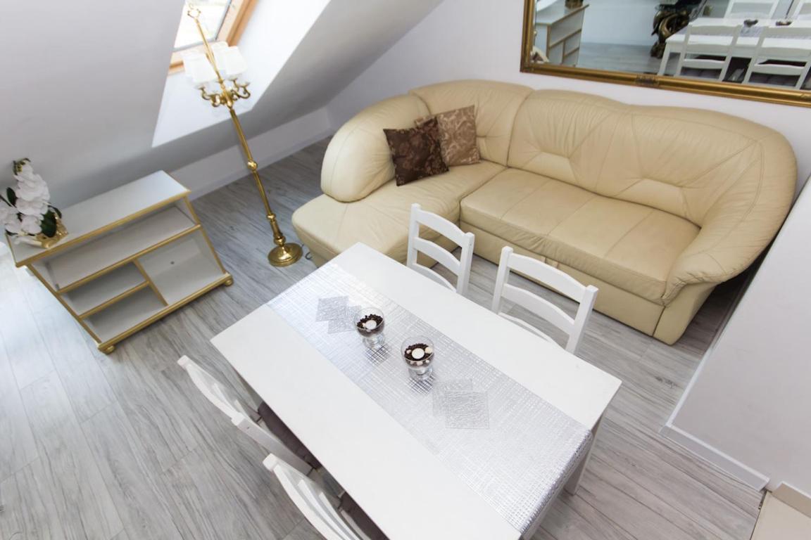 Sloneczne Apartamenty 斯维诺乌伊希切 外观 照片