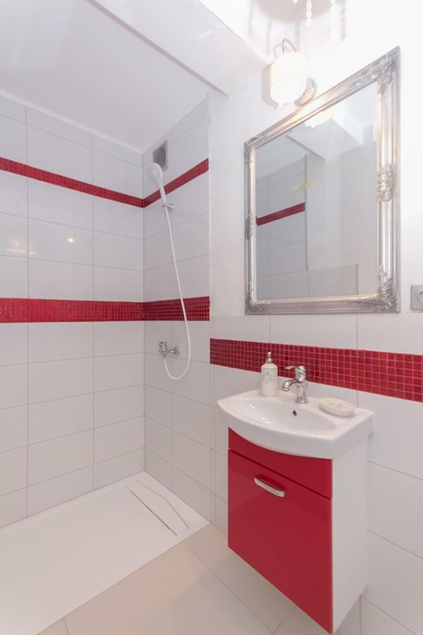 Sloneczne Apartamenty 斯维诺乌伊希切 外观 照片